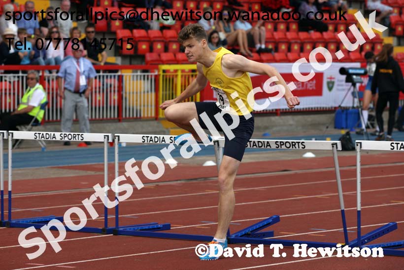 Inter boys 400 metres hurdles, 2015 English Schools, Gateshead. Photo: David T. Hewitson/Sports for All Pics